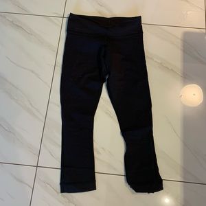 Lululemon Journey Crop